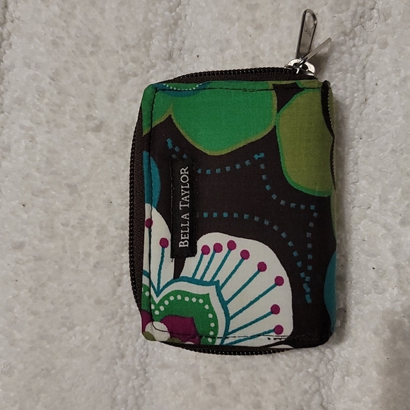 Bella Taylor Wallet - Picture 1 of 5